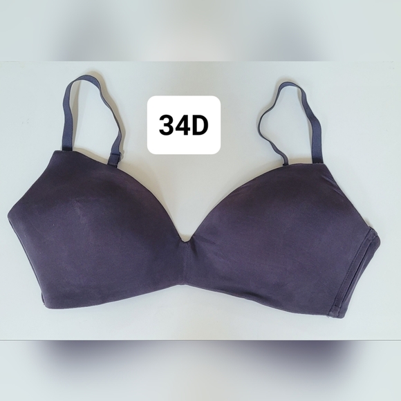 Bra - Picture 1 of 2